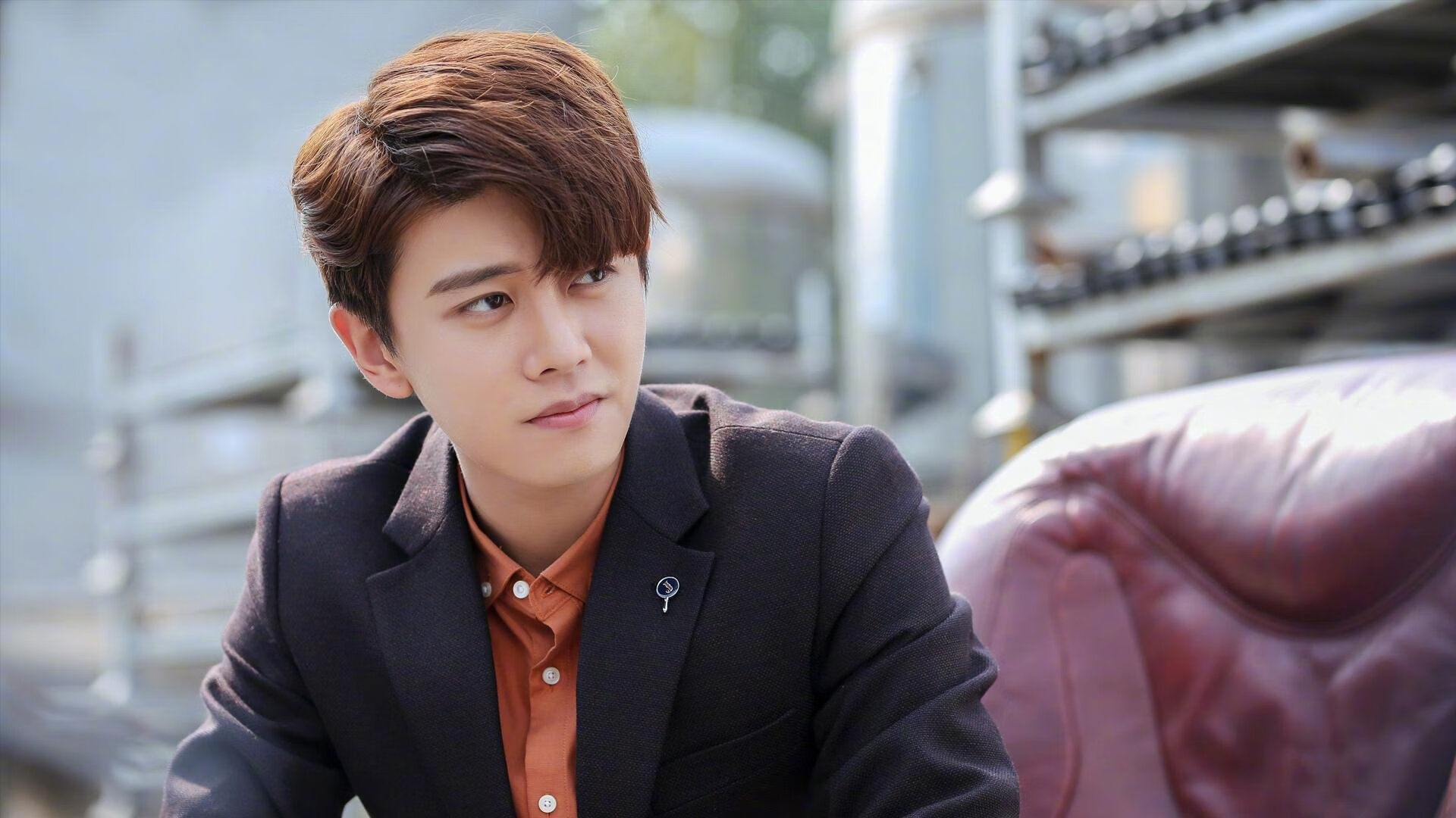 篮网鼓励年轻球迷参与战术讨论活动，篮网励志