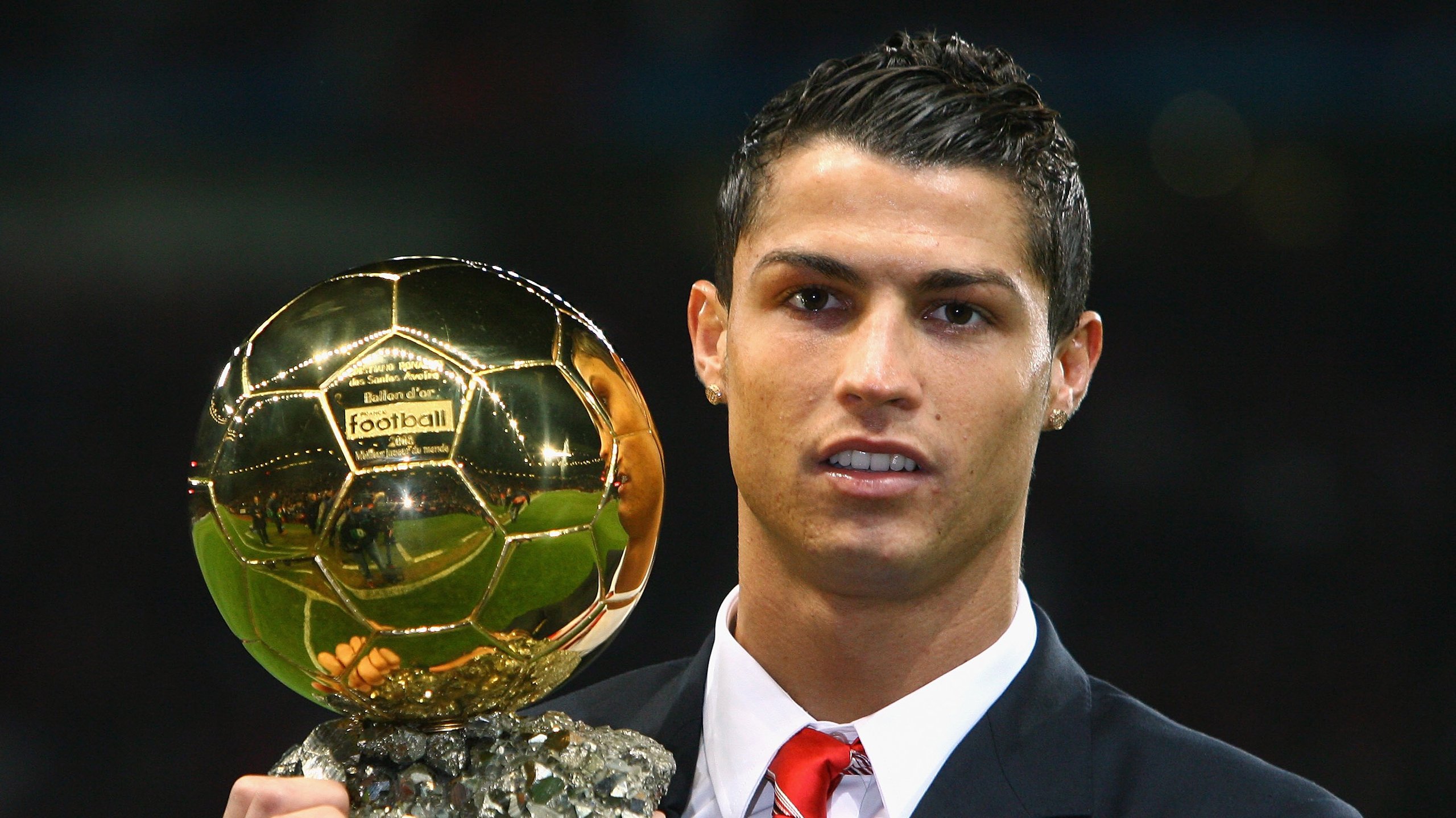 球迷热议:谁是本赛季最佳球员?,2021赛季最佳球员